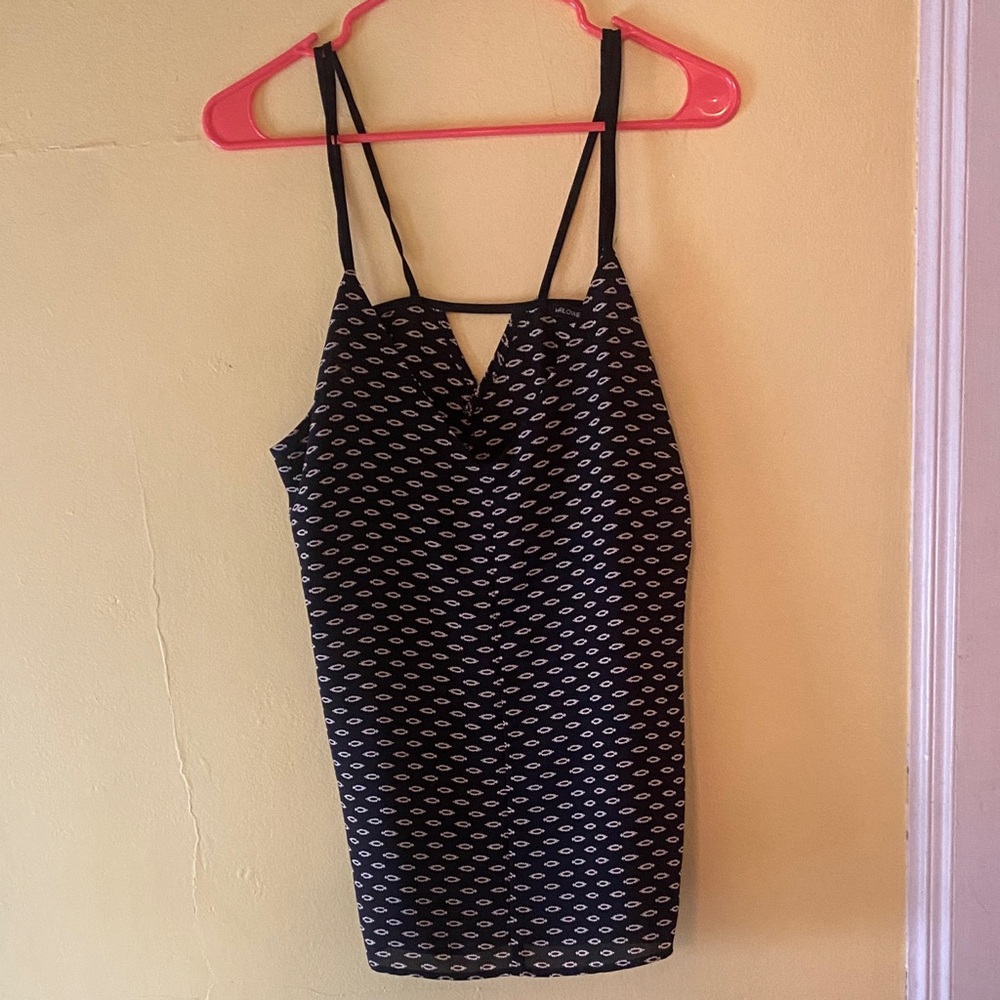 Harlowe & Graham Black and White Patterned Tank Top